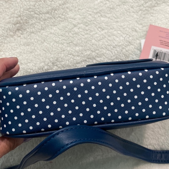 🆕Danielle Nicole Disney Cinderella Crossbody ,  blue - Picture 8 of 10